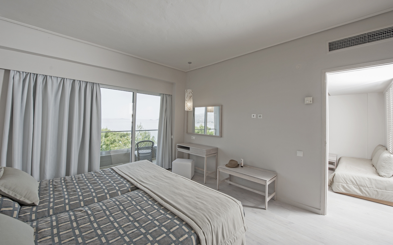 Std Two Bedrooms Appartment