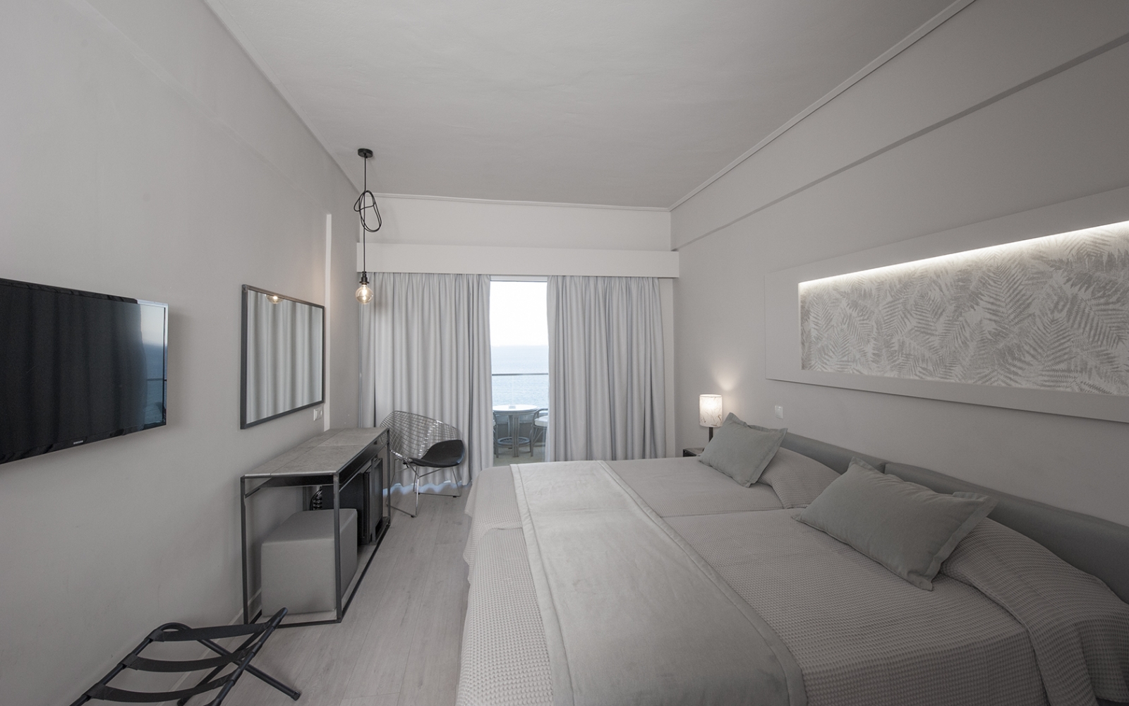 Sup Modern Double-Triple Room